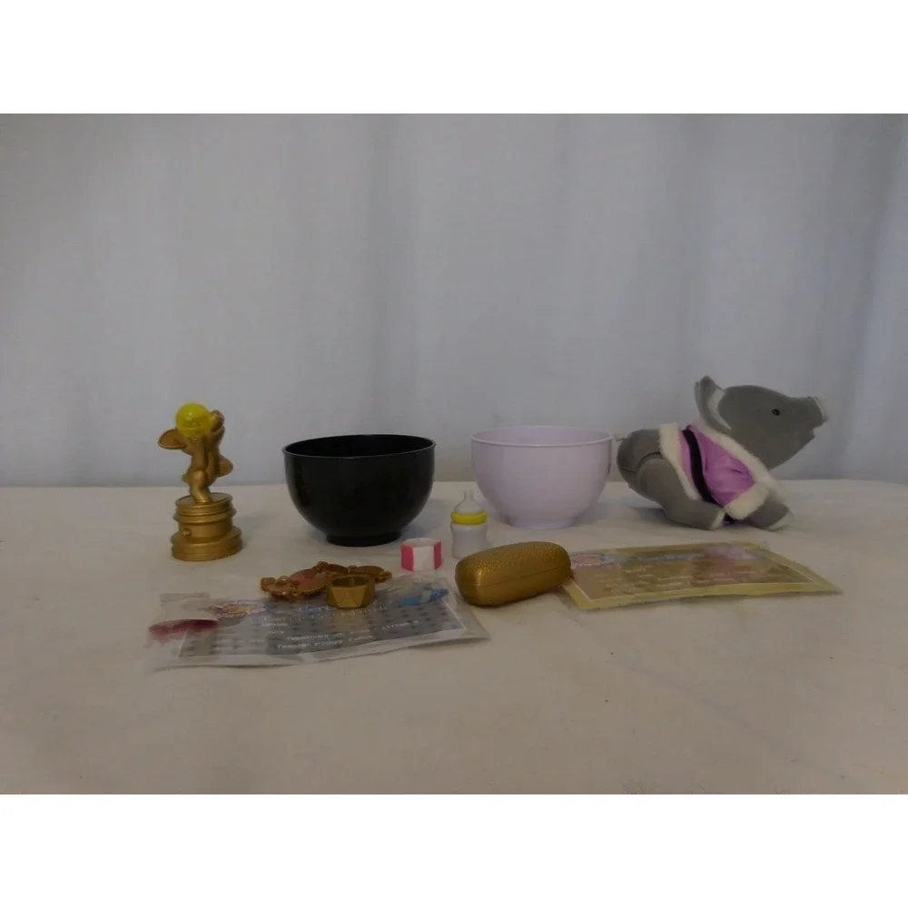 Teacup Piggies Emmy n Oscar Cup Golden Award Toy Toys R Us Exclusive Play Set